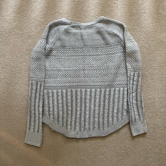 Athleta Borealis Sweater - Color Grey Size Small - Picture 7 of 9